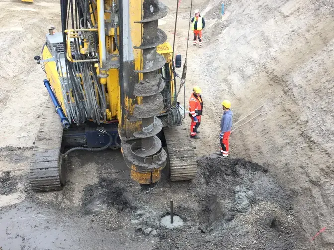 SOB Pfähle GSA Turm Hochhaus Grüne Mitte Linz