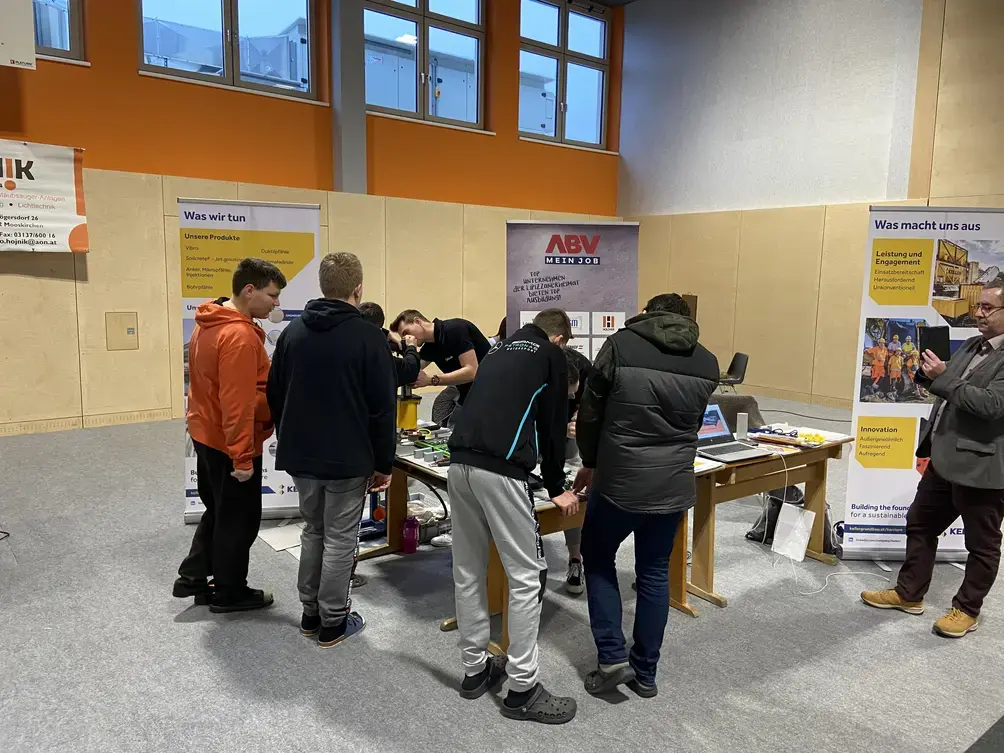 Keller bei Kreative Lehrlingswelten an der MS Mooskirchen