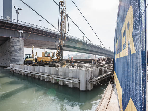 Soilcrete-Arbeiten an den neuen Bypässen der Vöestbrücke Linz